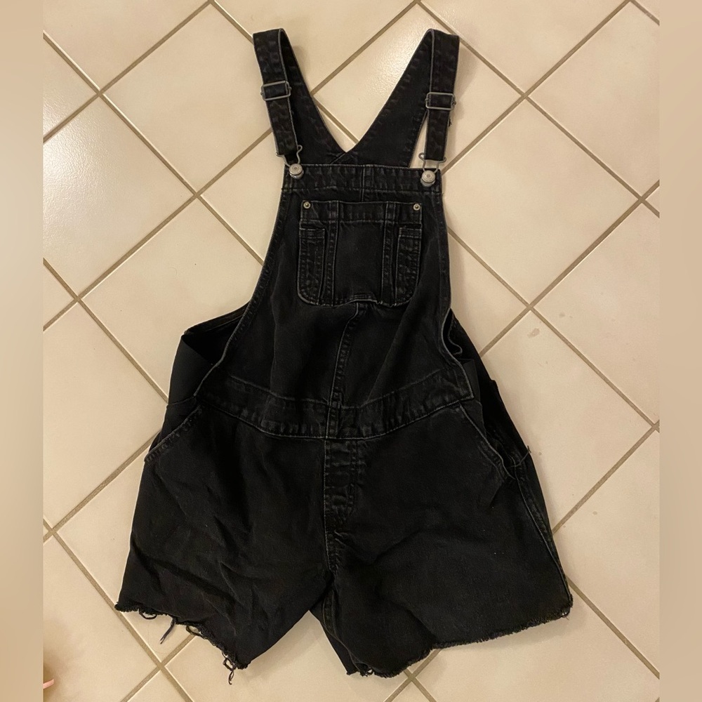 Old Navy maternity overalls